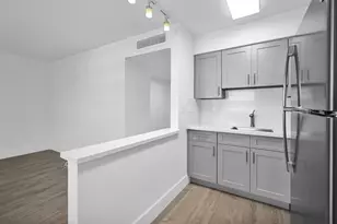 4051 NE 13th Ave, Oakland Park, FL 33334 - Photo 26
