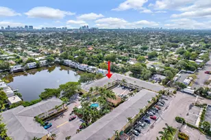 4051 NE 13th Ave, Oakland Park, FL 33334 - Photo 4
