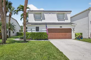 2114 Chagall Cir, West Palm Beach, FL 33409 - Photo 6