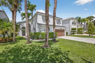 2114 Chagall Cir, West Palm Beach, FL 33409 - Photo 2