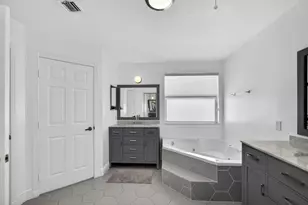 2114 Chagall Cir, West Palm Beach, FL 33409 - Photo 32