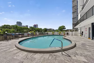 400 Diplomat Parkway #612, Hallandale Beach, FL 33009 - Photo 24