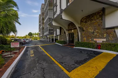 400 Diplomat Parkway #612, Hallandale Beach, FL 33009 - Photo 2