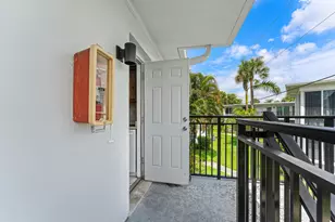 1045 SE 15th St, Fort Lauderdale, FL 33316 - Photo 16