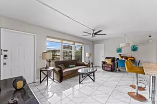 1045 SE 15th St, Fort Lauderdale, FL 33316 - Photo 4