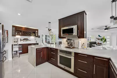 2375 SE 8th Street SE, Pompano Beach, FL 33062 - Photo 14