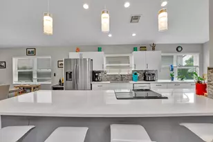 7917 Travlers Tree Dr, Boca Raton, FL 33433 - Photo 16