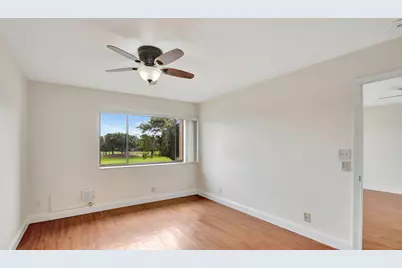 4539 Luxemburg Court #304, Lake Worth, FL 33467 - Photo 12