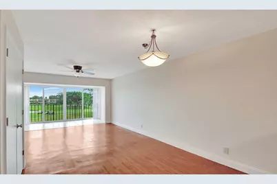 4539 Luxemburg Court #304, Lake Worth, FL 33467 - Photo 8