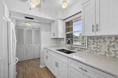 1 Golfs Edge #F, West Palm Beach, FL 33417 - Photo 4