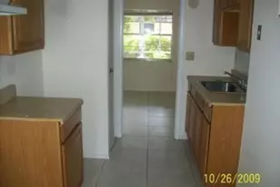 8604 NW 35th St, Coral Springs, FL 33065 - Photo 2