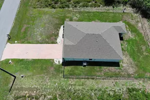 113 Plantation Dr, Labelle, FL 33935 - Photo 2