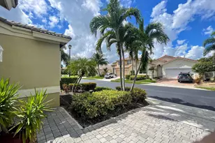 7060 NW Turtle Walk, Boca Raton, FL 33487 - Photo 4