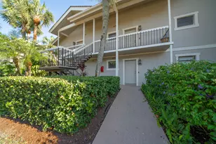11863 Wimbledon Circle, Wellington, FL 33414 - Photo 16