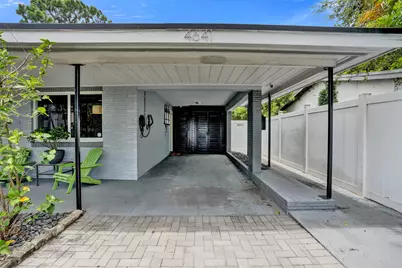 4641 NE 6th Avenue, Oakland Park, FL 33334 - Photo 4