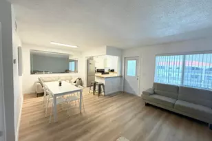 580 Egret Dr, Hallandale Beach, FL 33009 - Photo 2