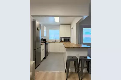 580 Egret Drive #305, Hallandale Beach, FL 33009 - Photo 1