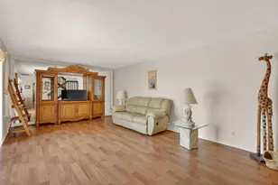 5706 SE Riverboat Dr, Stuart, FL 34997 - Photo 10