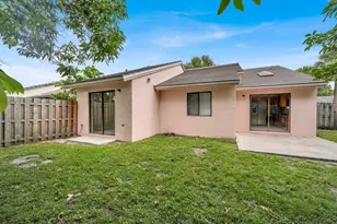 5864 Strawberry Lakes Cir, Lake Worth, FL 33463 - Photo 20