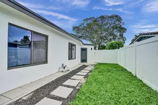 1001 SE 13th Ct, Deerfield Beach, FL 33441 - Photo 44