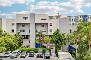 430 Poinciana Dr, Sunny Isles Beach, FL 33160 - Photo 42