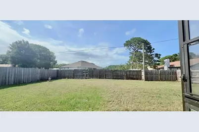 617 NW Thuringer St Street NW, Palm Bay, FL 32907 - Photo 30