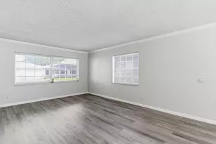 10098 S 42nd Dr, Boynton Beach, FL 33436 - Photo 12
