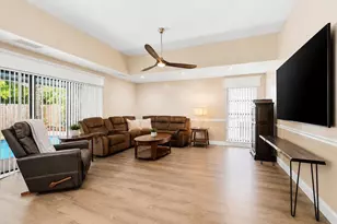 2145 NW 85th Ln, Coral Springs, FL 33071 - Photo 8