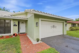 2145 NW 85th Ln, Coral Springs, FL 33071 - Photo 6
