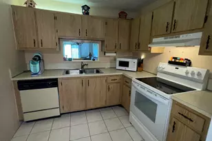 7911 Southgate Blvd, North Lauderdale, FL 33068 - Photo 10