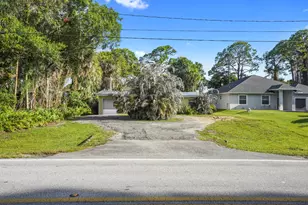 203 E Easy St, Fort Pierce, FL 34982 - Photo 2