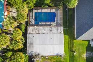 203 E Easy St, Fort Pierce, FL 34982 - Photo 18