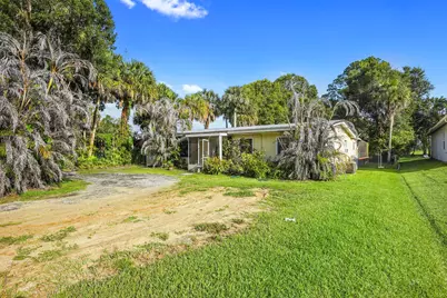 203 E Easy Street, Fort Pierce, FL 34982 - Photo 12