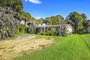 203 E Easy St, Fort Pierce, FL 34982 - Photo 12