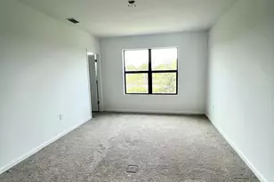 6391 Waterstone Pl, Sarasota, FL 34240 - Photo 18