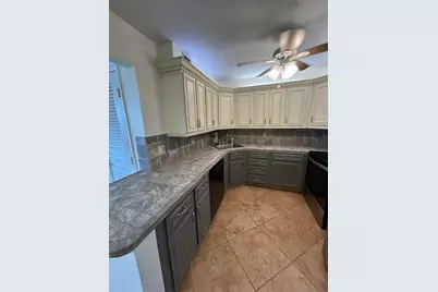 305 N Pompano Beach Boulevard #205, Pompano Beach, FL 33062 - Photo 2