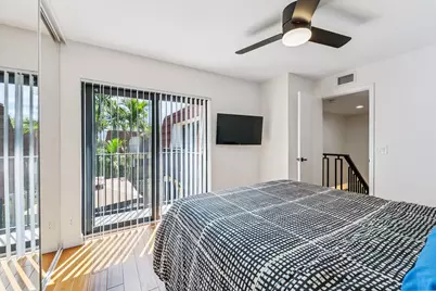 730 NW 99th Circle, Plantation, FL 33324 - Photo 22