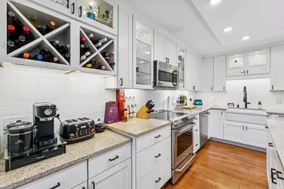 730 NW 99th Circle, Plantation, FL 33324 - Photo 8