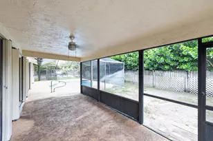 14798 Paddock Dr, Wellington, FL 33414 - Photo 30