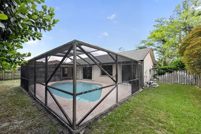 14798 Paddock Drive, Wellington, FL 33414 - Photo 34