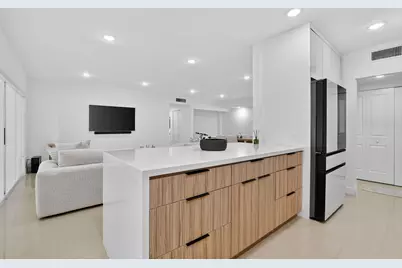 6335 Longboat Lane W #E104, Boca Raton, FL 33433 - Photo 4