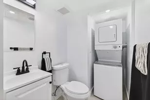 5611 NW 21st St, Lauderhill, FL 33313 - Photo 20