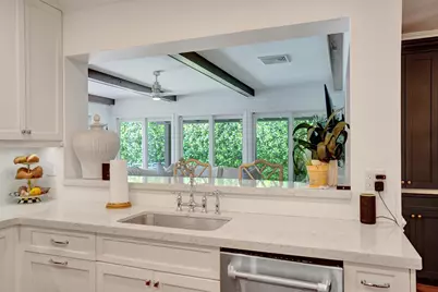 2749 NE 35th Drive, Fort Lauderdale, FL 33308 - Photo 12