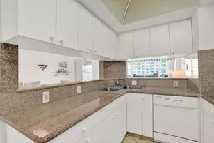4010 Galt Ocean Dr, Fort Lauderdale, FL 33308 - Photo 12