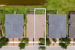 12784 SW Lake Fern Cir, Port Saint Lucie, FL 34987 - Photo 34