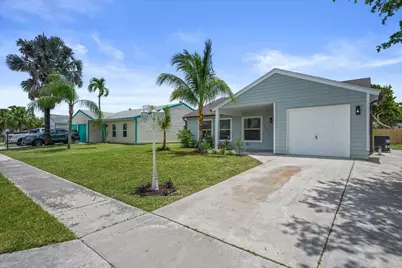 5082 Dalewood Lane, Lake Worth, FL 33467 - Photo 2