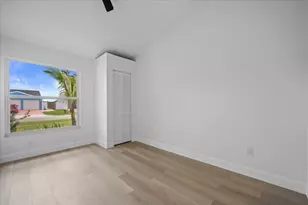 5082 Dalewood Ln, Lake Worth, FL 33467 - Photo 6
