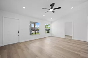 5082 Dalewood Ln, Lake Worth, FL 33467 - Photo 8