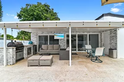 124 Davis Road, Palm Springs, FL 33461 - Photo 32
