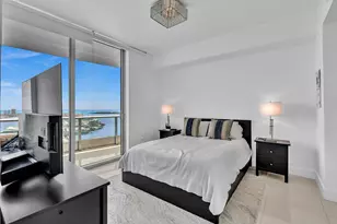 900 Biscayne Blvd, Miami, FL 33132 - Photo 4